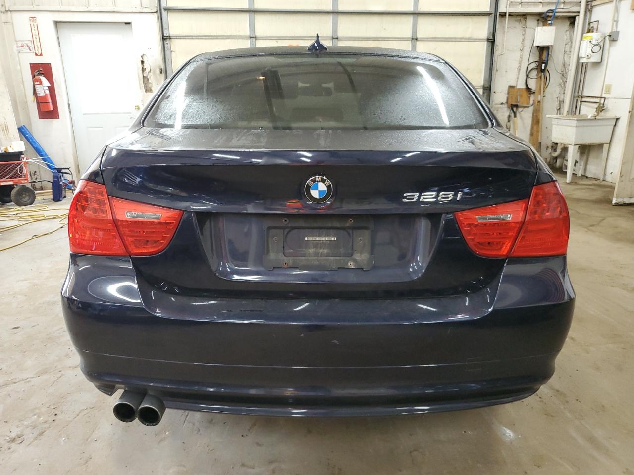 2009 BMW 328 Xi VIN: WBAPK73569A451396 Lot: 40597287