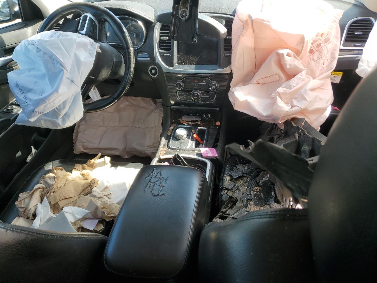 2018 Chrysler 300 Touring VIN: 2C3CCAAG0JH293955 Lot: 68536644