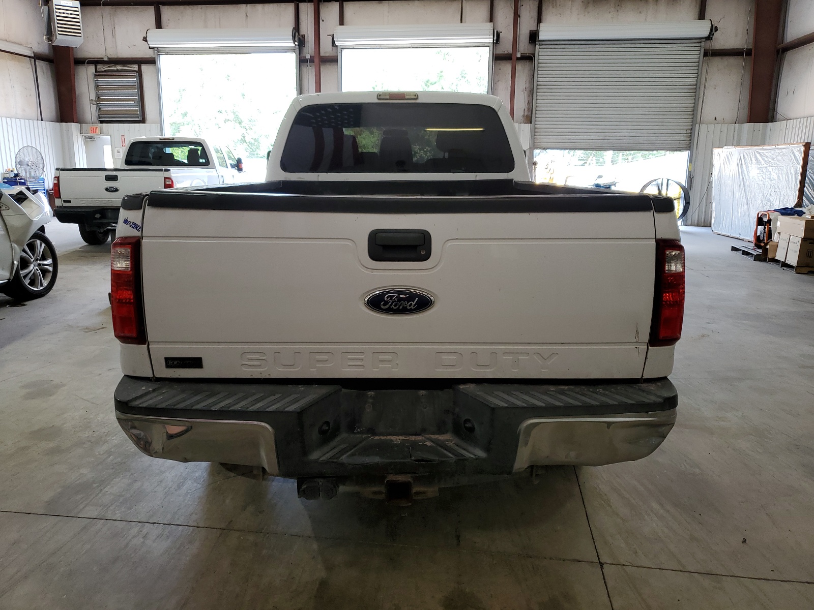 2015 Ford F250 Super Duty vin: 1FT7W2BT6FEB51050