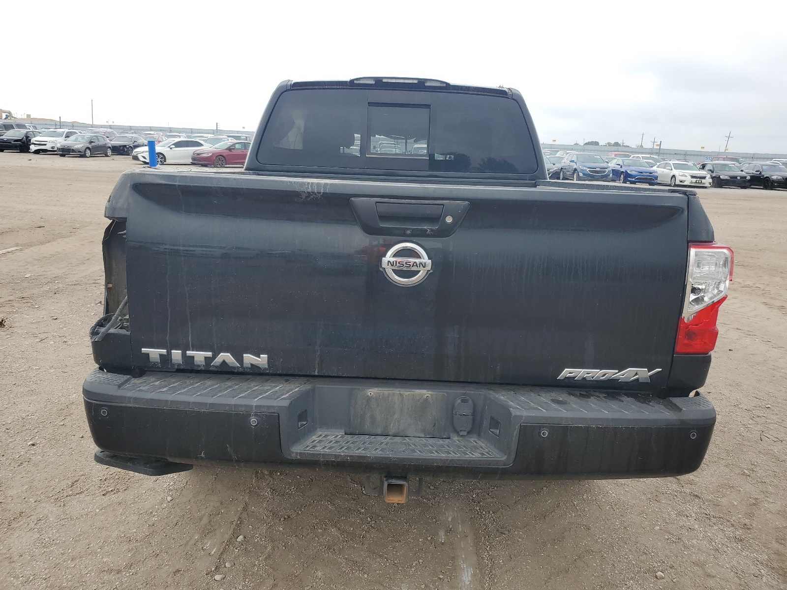 1N6AA1E56KN522940 2019 Nissan Titan Sv