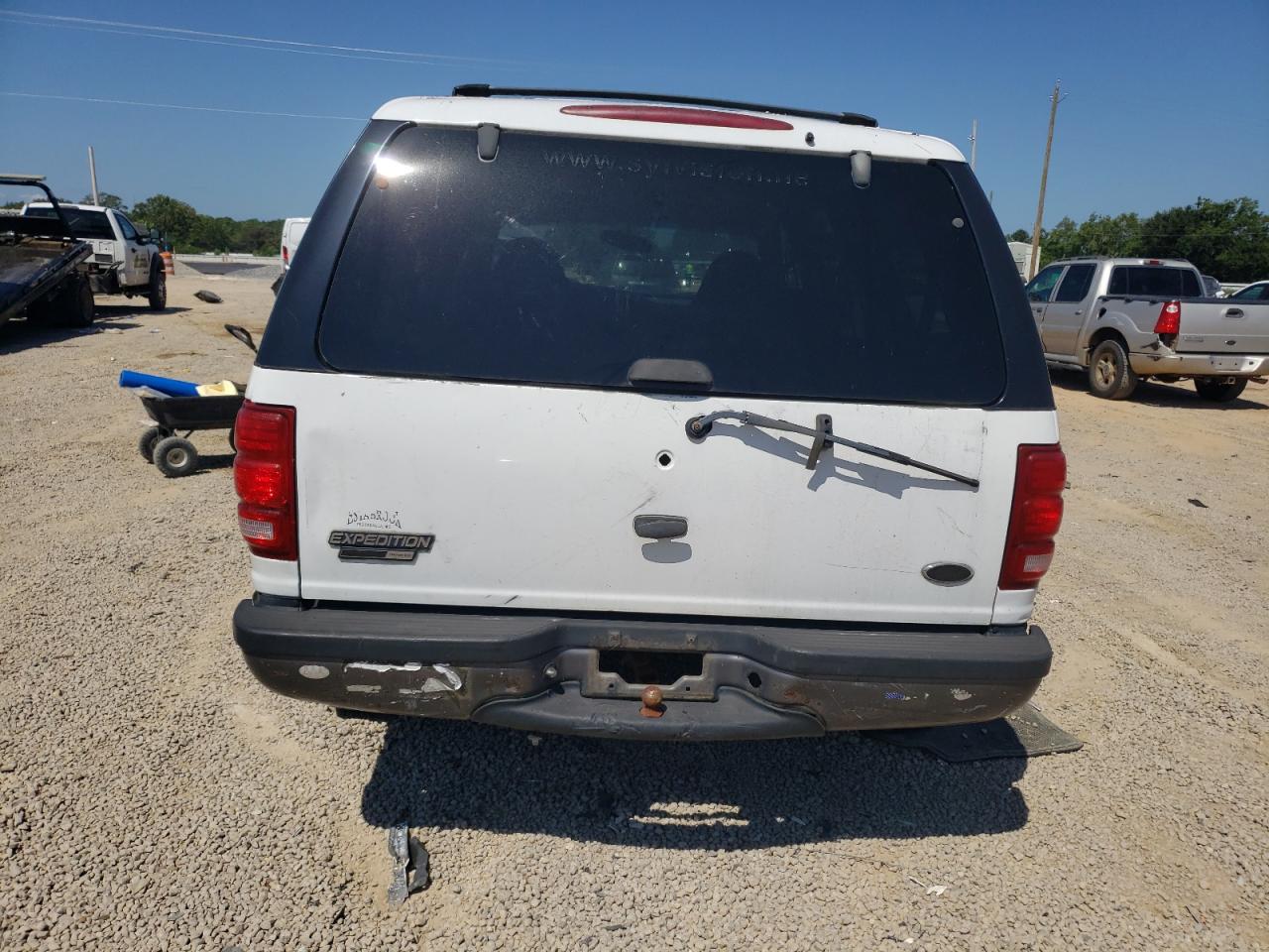 2000 Ford Expedition Xlt VIN: 1FMRU1566YLC25432 Lot: 68690614