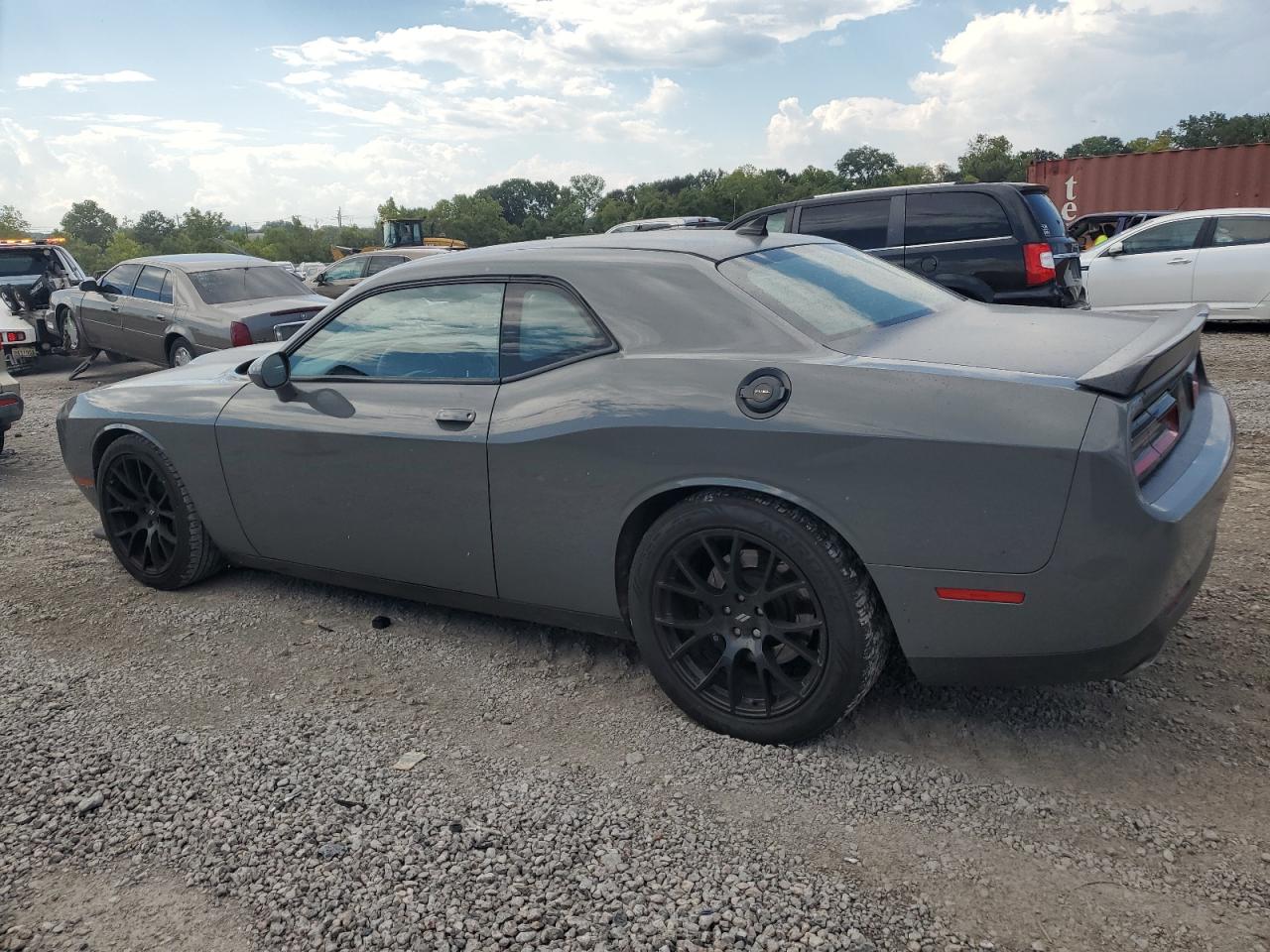 2C3CDZFJ8HH531707 2017 DODGE CHALLENGER - Image 2