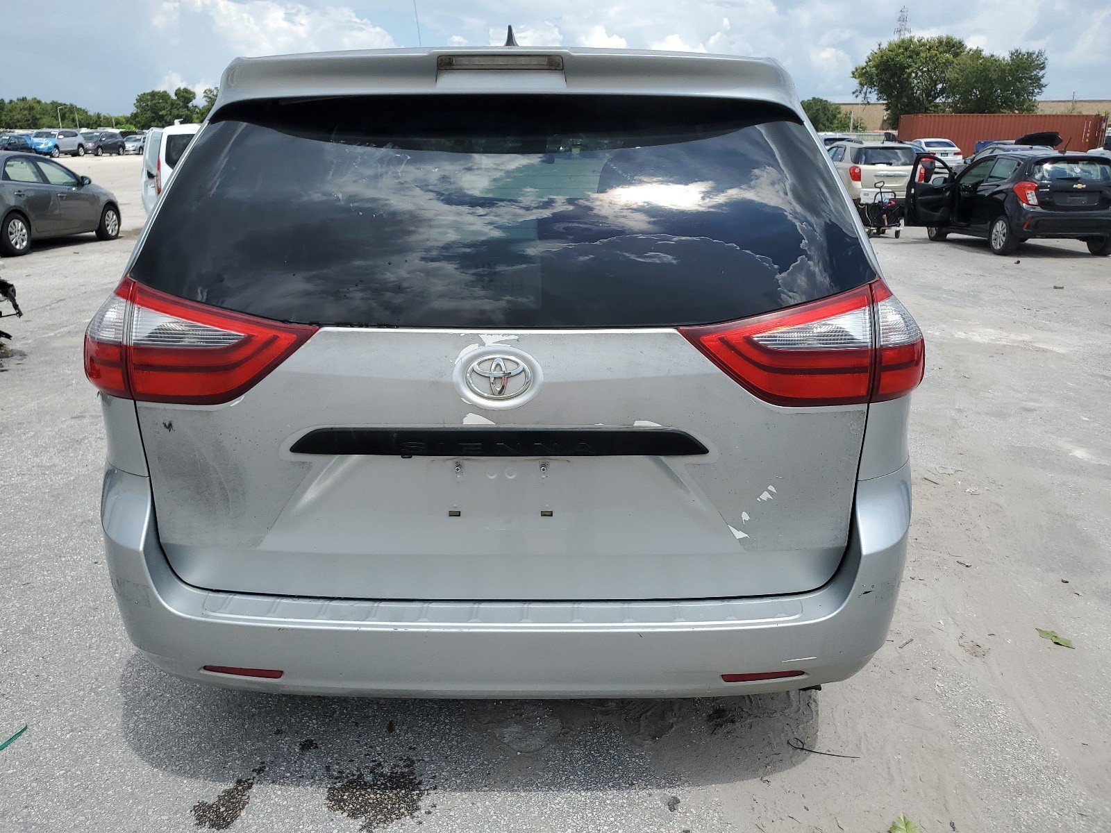 2020 Toyota Sienna L vin: 5TDZZ3DC0LS031351