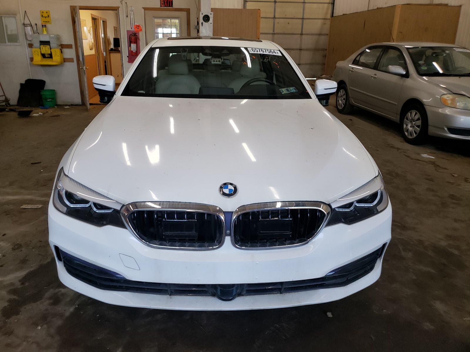 2017 BMW 540 Xi vin: WBAJE7C36HG889634