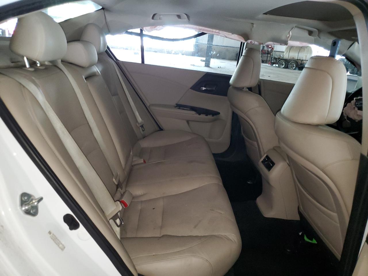 2014 Honda Accord - Image 11