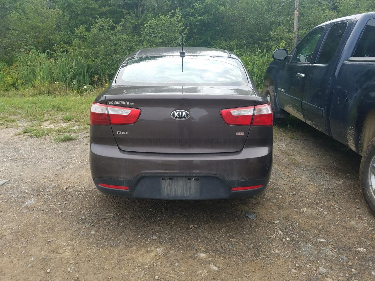 KNADM4A34F6442854 2015 Kia Rio Lx