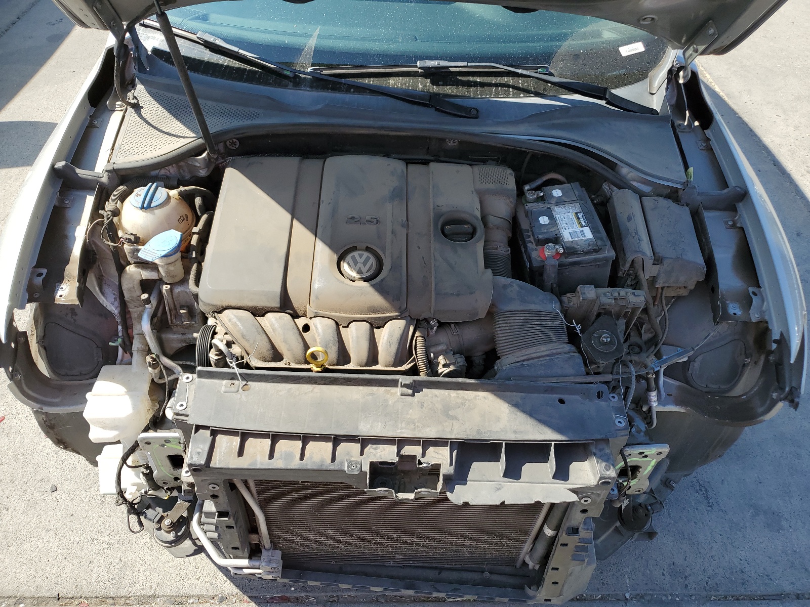 1VWBP7A30DC147975 2013 Volkswagen Passat Se