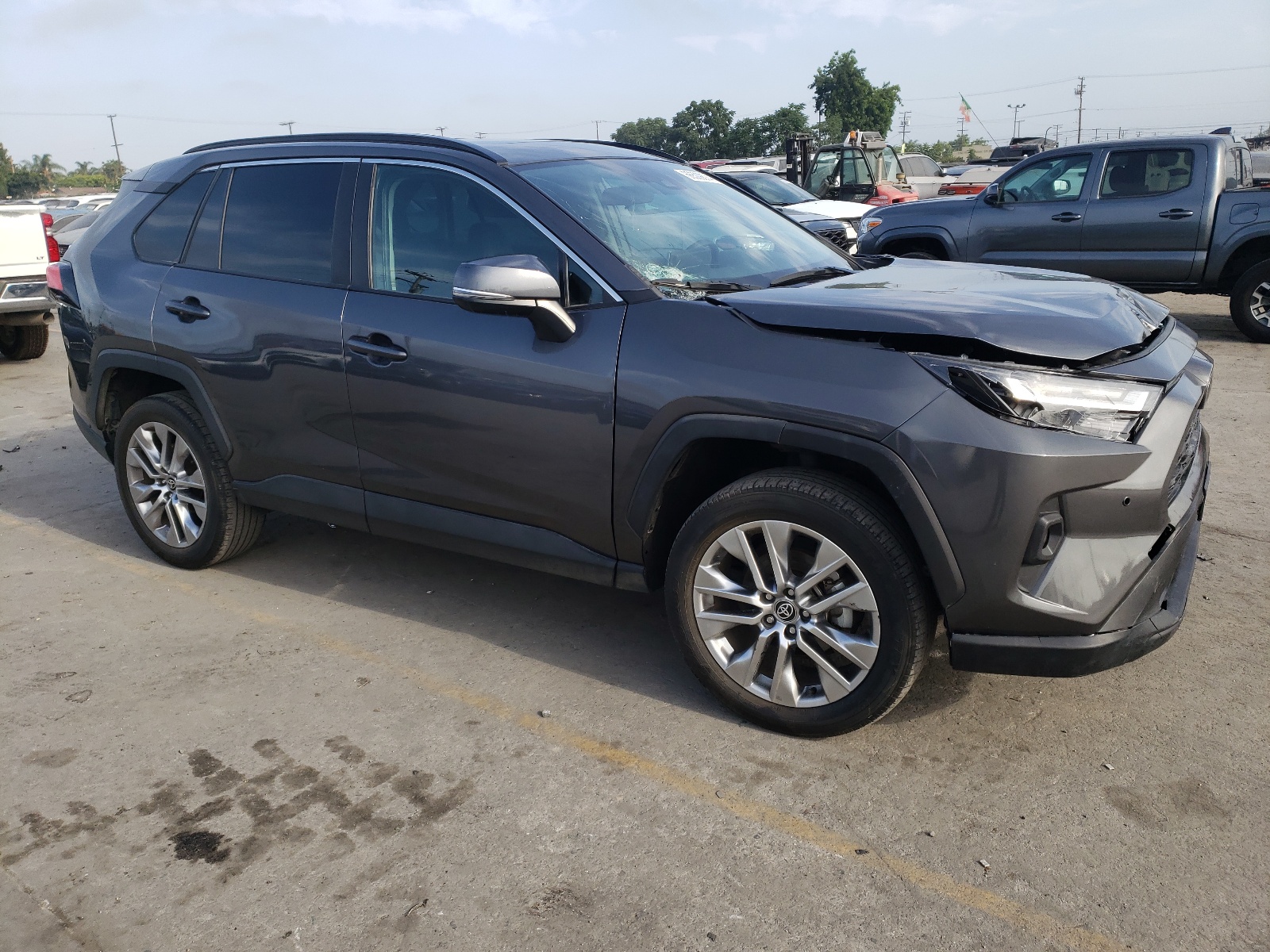 2022 Toyota Rav4 Xle Premium vin: 2T3C1RFV7NC186903