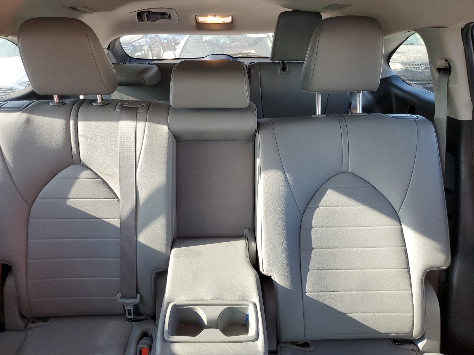 5TDHZRBH6MS523655 2021 Toyota Highlander Xle