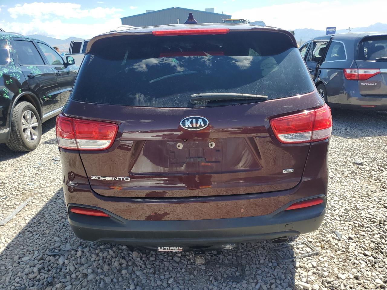 5XYPGDA35HG275461 2017 Kia Sorento Lx