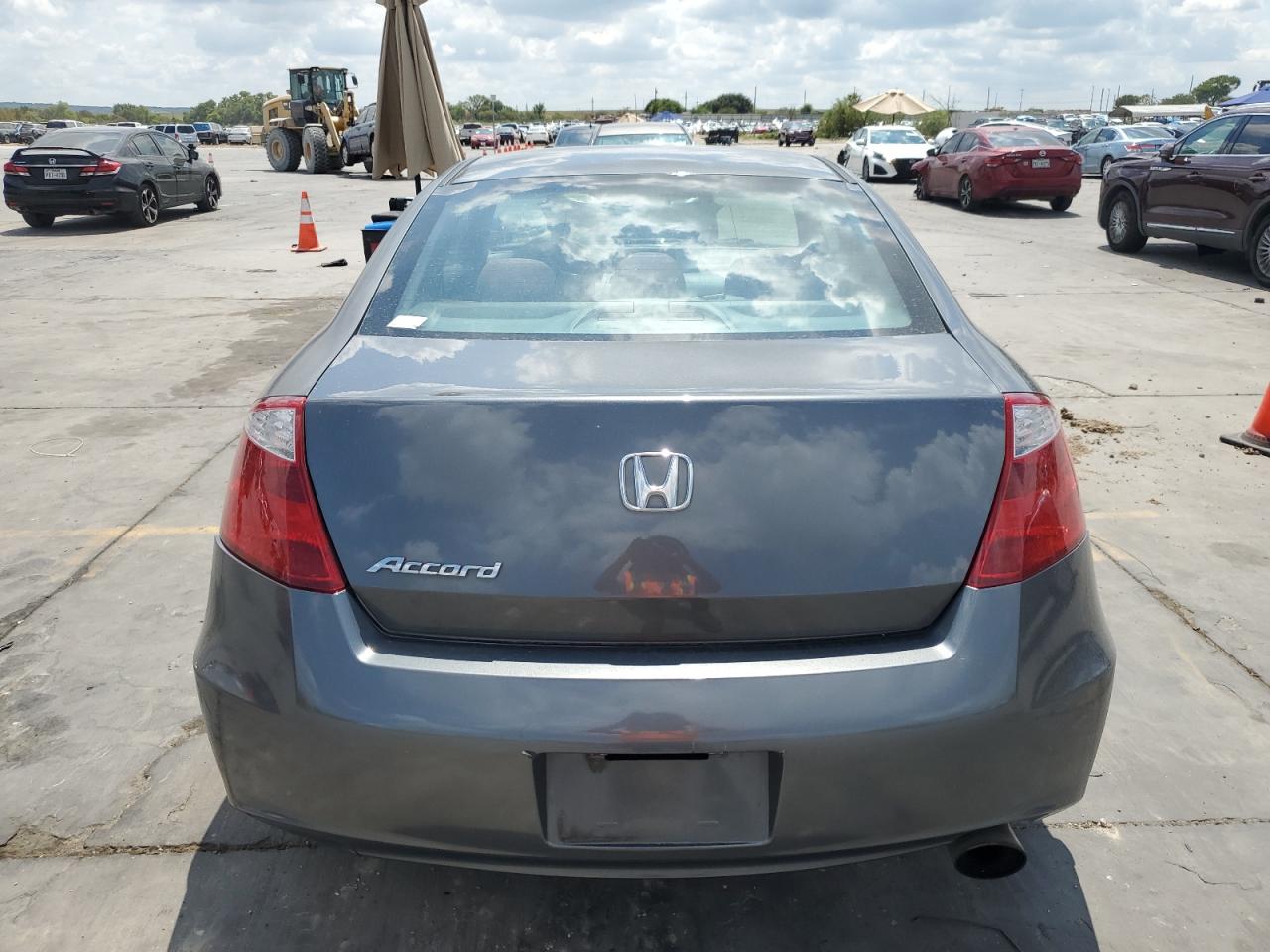 1HGCS12799A000580 2009 Honda Accord Ex