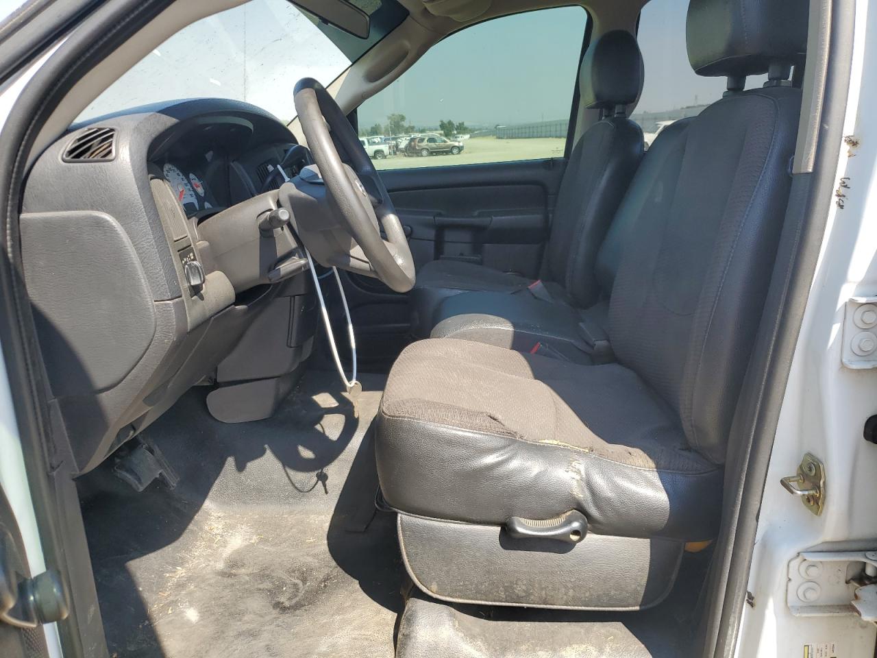 2005 Dodge Ram 1500 St VIN: 1D7HA18N45J620394 Lot: 64876154