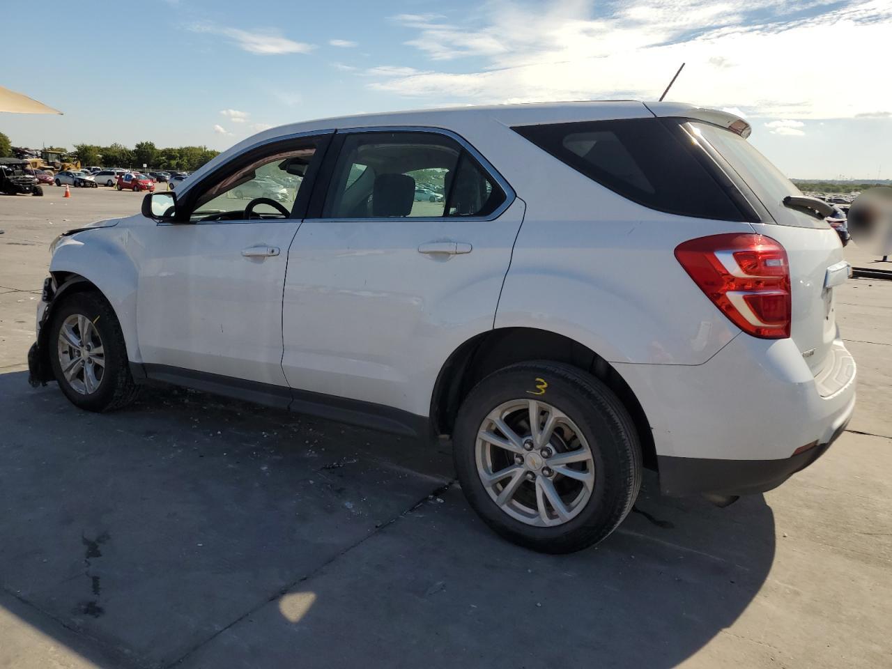 2GNALBEK5H1546446 2017 CHEVROLET EQUINOX - Image 2