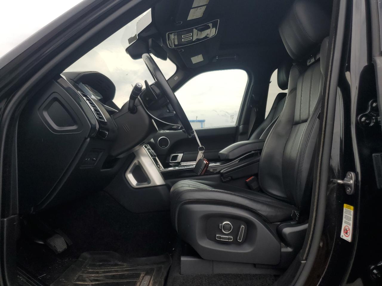 SALGS2FKXHA322379 2017 Land Rover Range Rover Hse