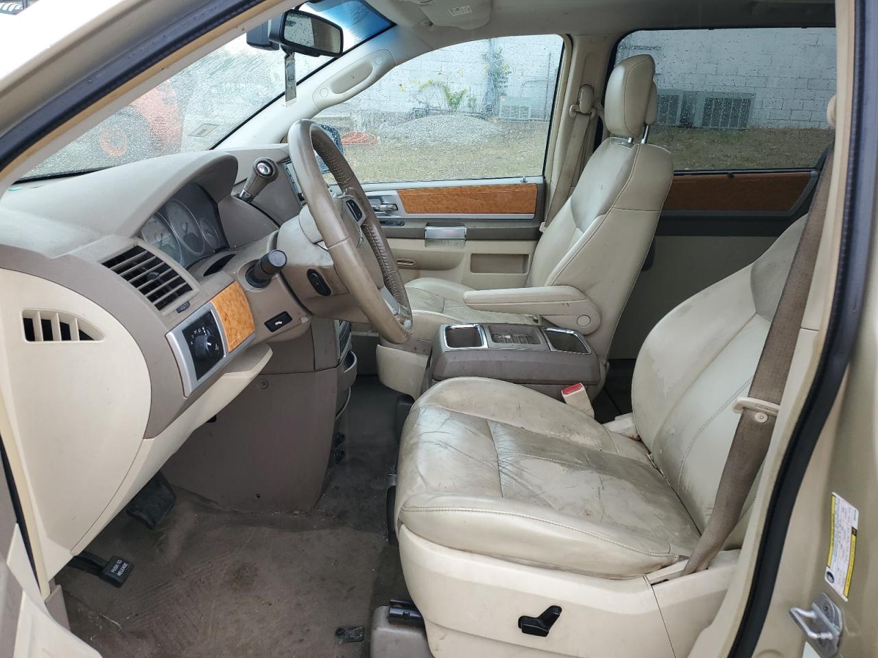 2010 Chrysler Town & Country Limited VIN: 2A4RR7DX7AR449156 Lot: 65600214