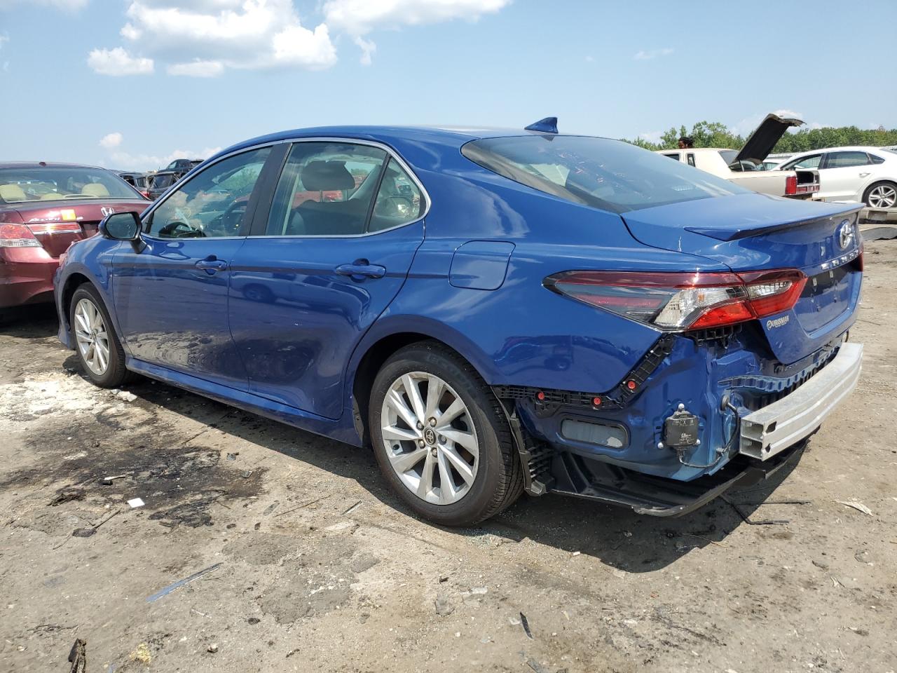 4T1C11AK1RU237792 2024 TOYOTA CAMRY - Image 2