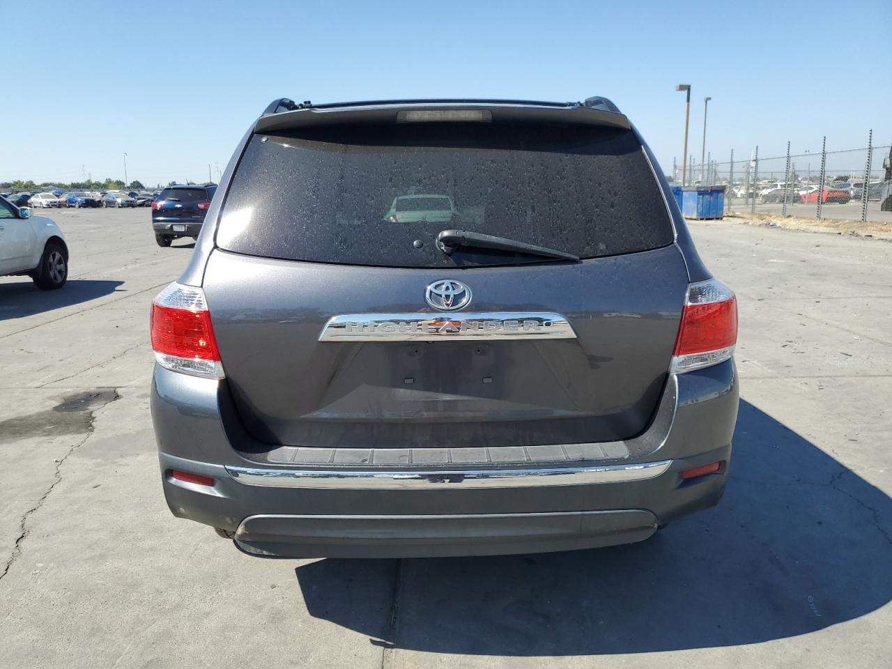 VIN 5TDZK3EH6DS100687 2013 TOYOTA HIGHLANDER no.6