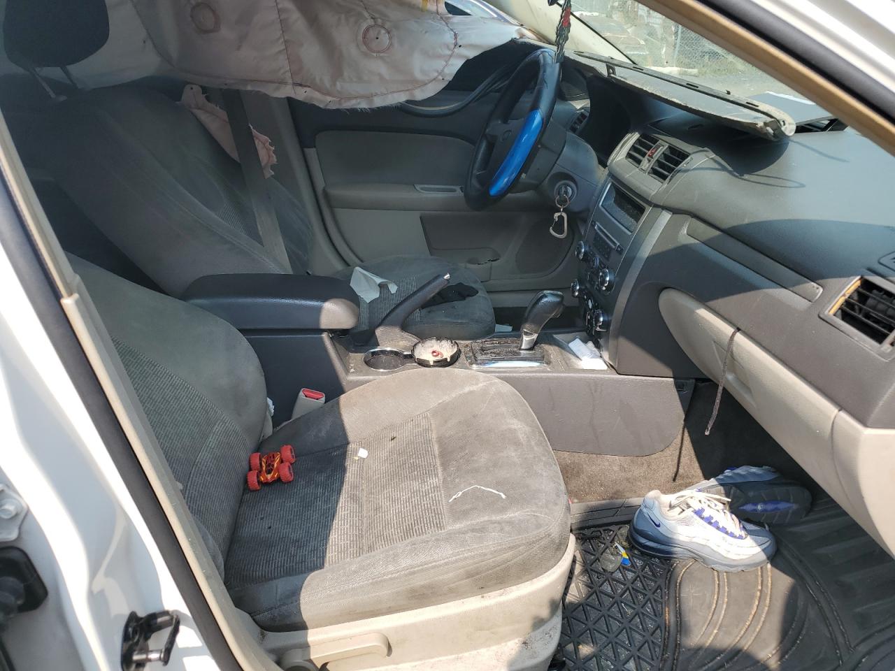 2010 Ford Fusion Se VIN: 3FAHP0HA0AR258070 Lot: 66697314