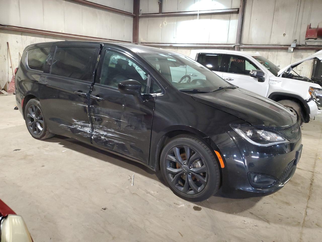 2C4RC1FG1LR287366 2020 Chrysler Pacifica Touring