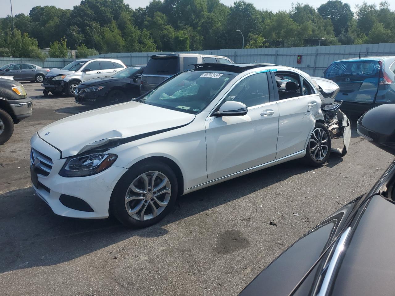 2016 MERCEDES-BENZ C-CLASS