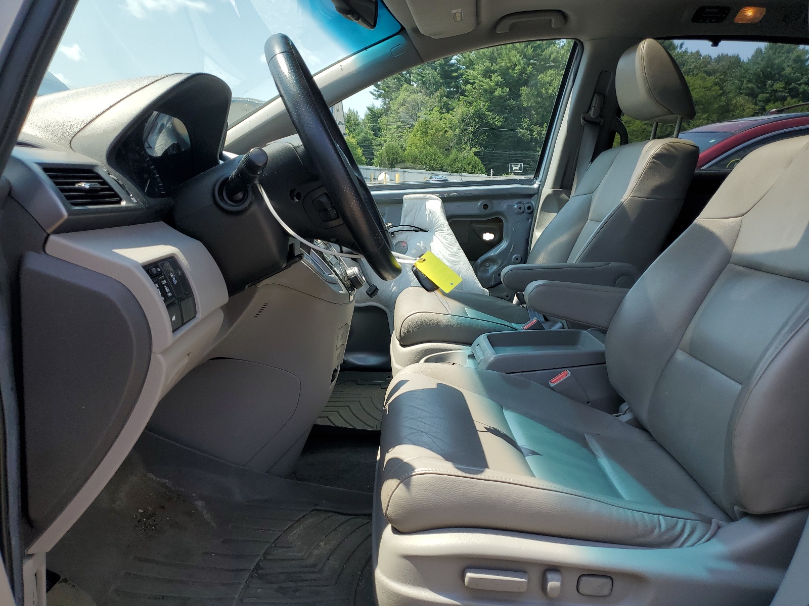 5FNRL5H6XCB097976 2012 Honda Odyssey Exl