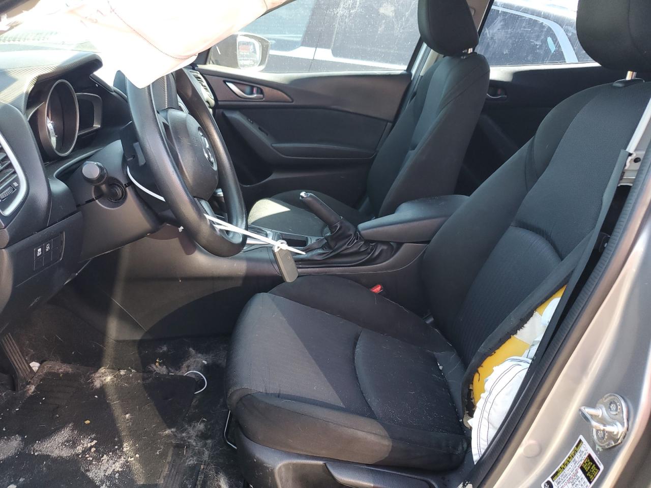 JM1BM1T74E1187627 2014 Mazda 3 Sv