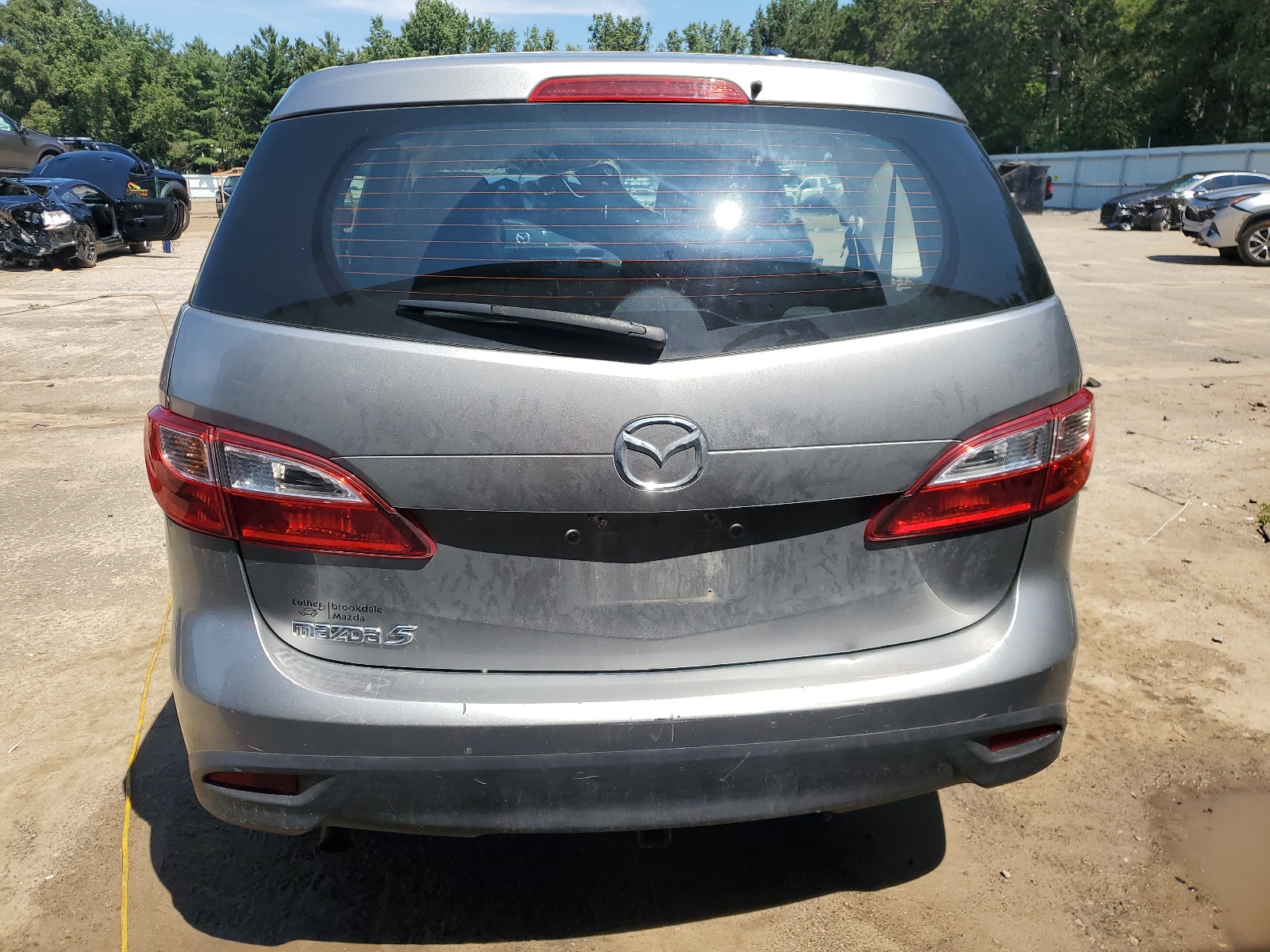 JM1CW2BL1E0178313 2014 Mazda 5 Sport