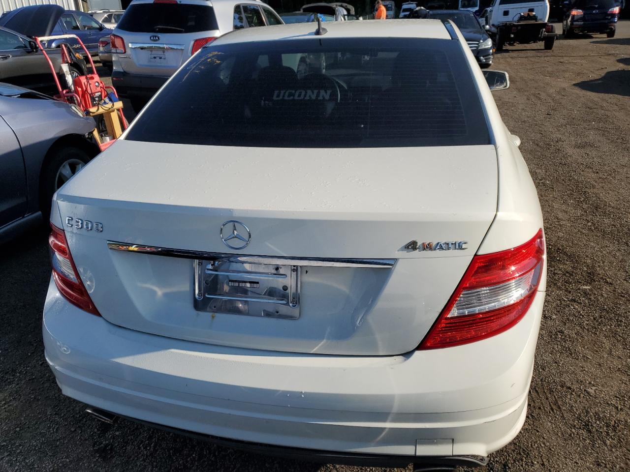 2011 Mercedes-Benz C 300 4Matic VIN: WDDGF8BB4BR153298 Lot: 68698924