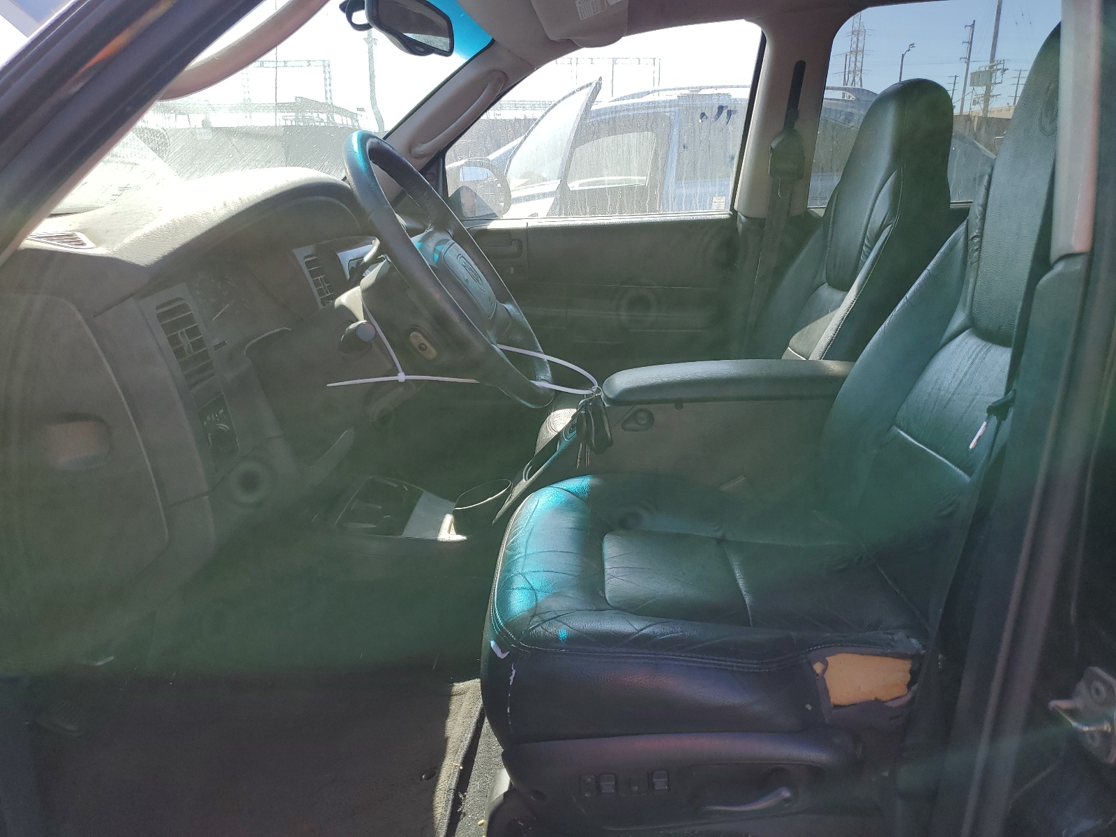 1B4HR28NX1F589056 2001 Dodge Durango 1B4HR28NX1F589056 2001 Dodge Durango