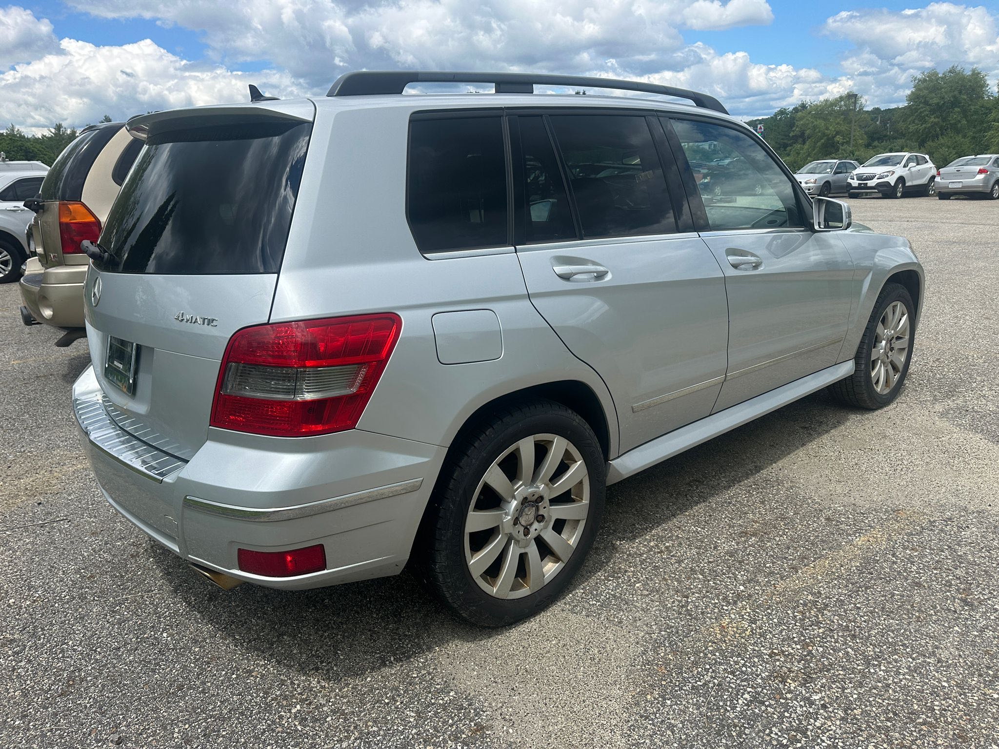 WDCGG8HB0AF320197 2010 Mercedes-Benz Glk 350 4Matic