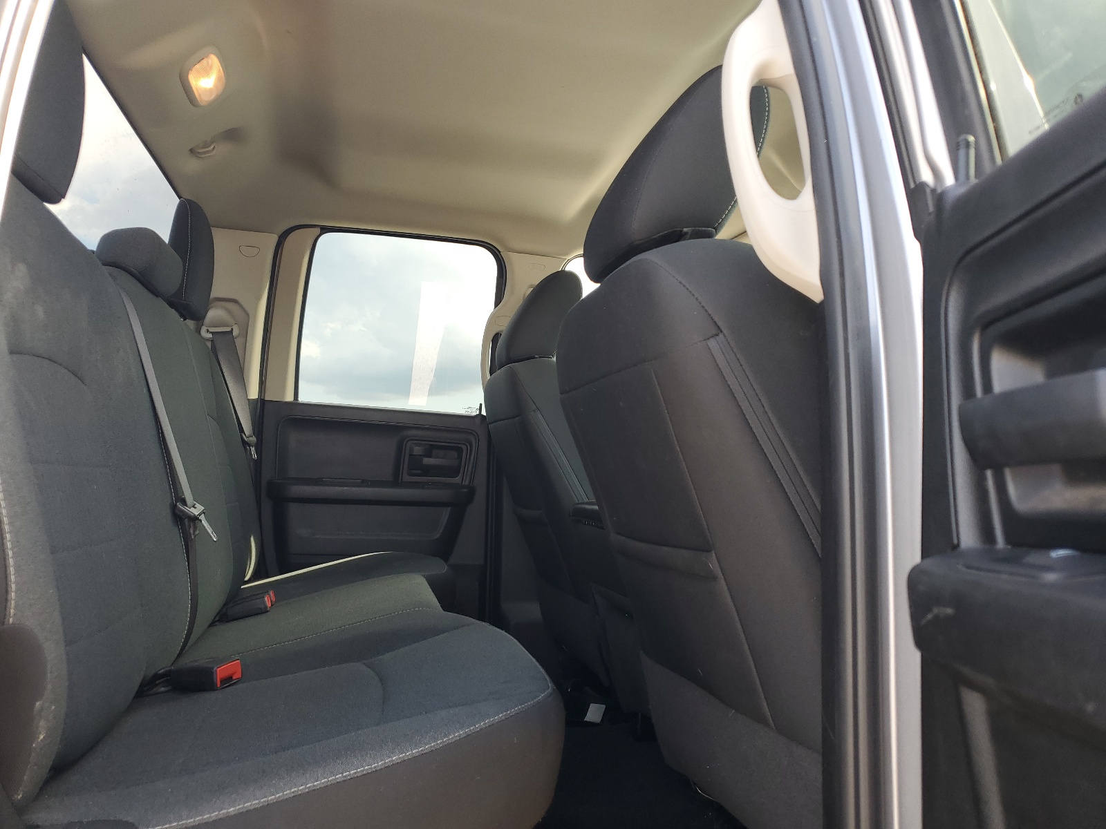 1C6RR6FT5MS500691 2021 Ram 1500 Classic Tradesman