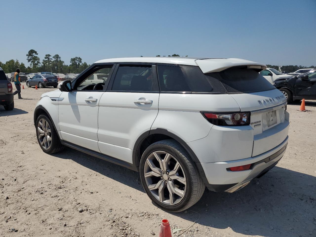 SALVE2BG3FH025233 2015 LAND ROVER RANGE ROVER - Image 2