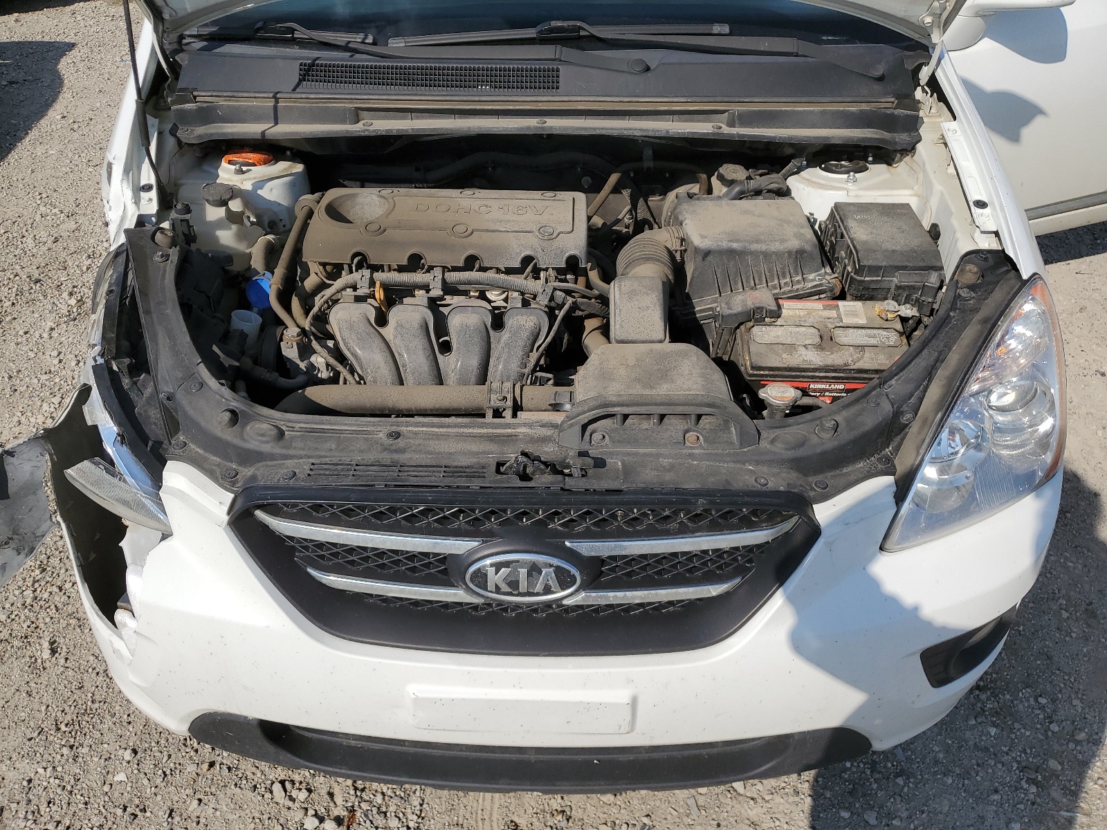 KNAFG528997253972 2009 Kia Rondo Base