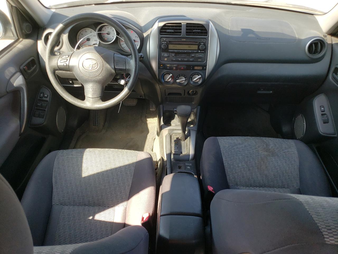 JTEHD20V546015879 2004 Toyota Rav4