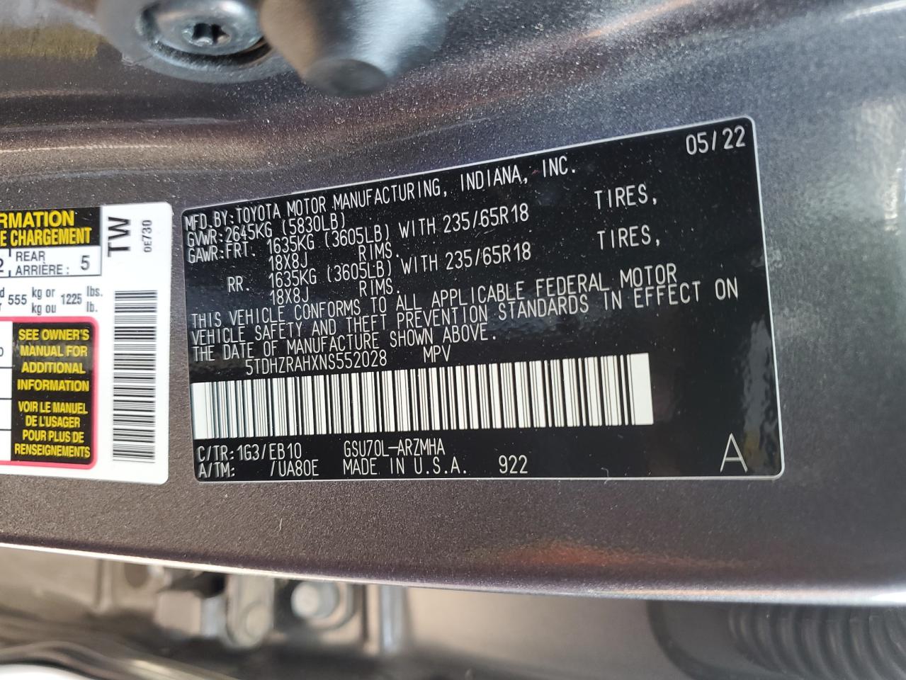 5TDHZRAHXNS552028 2022 Toyota Highlander Xle