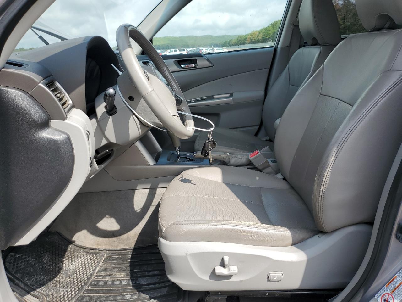 2010 Subaru Forester 2.5X Limited VIN: JF2SH6DC8AH913862 Lot: 67978114