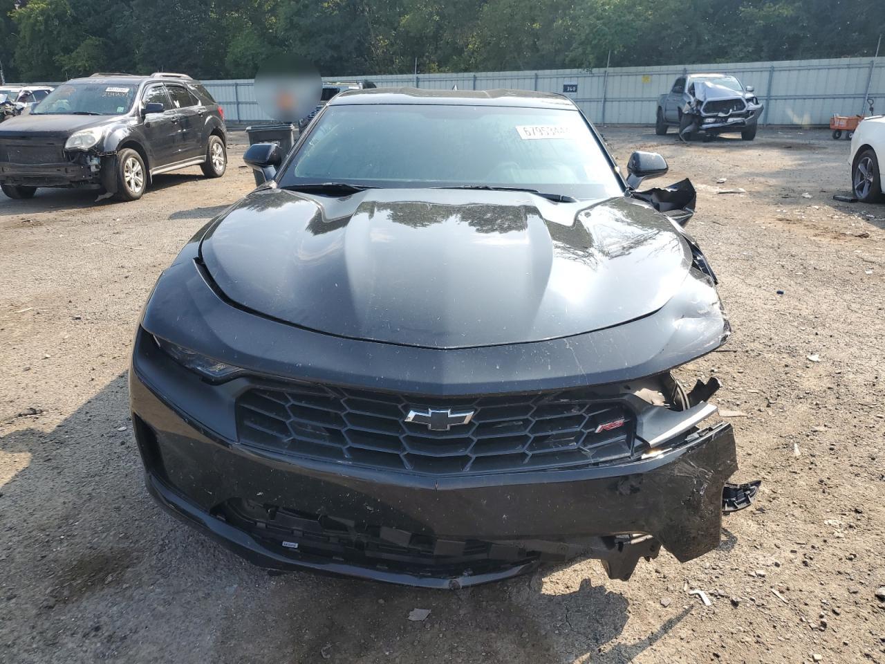2023 Chevrolet Camaro - Image 5