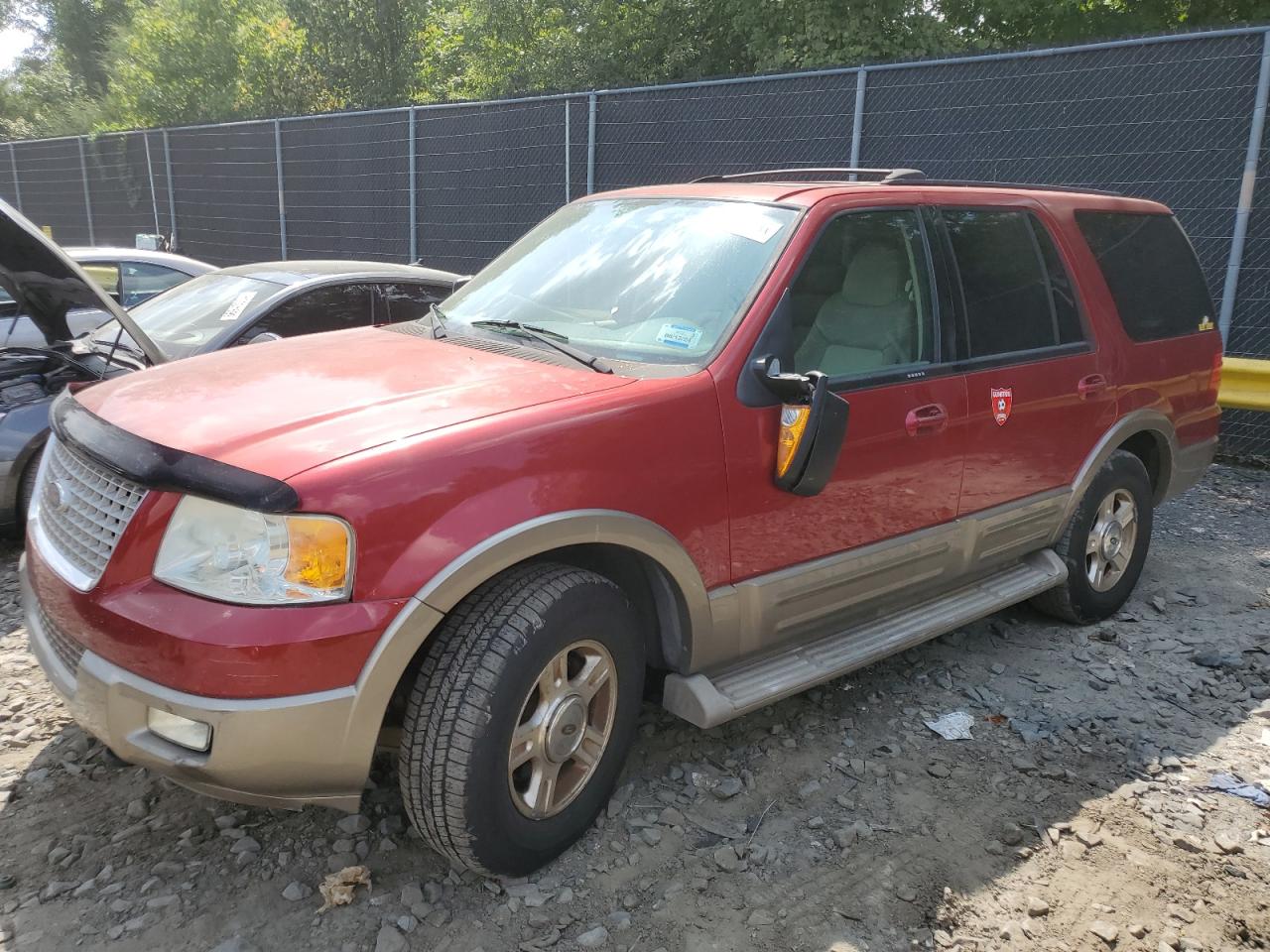 2004 Ford Expedition Eddie Bauer продається в Waldorf, MD - Minor Dent/Scratches