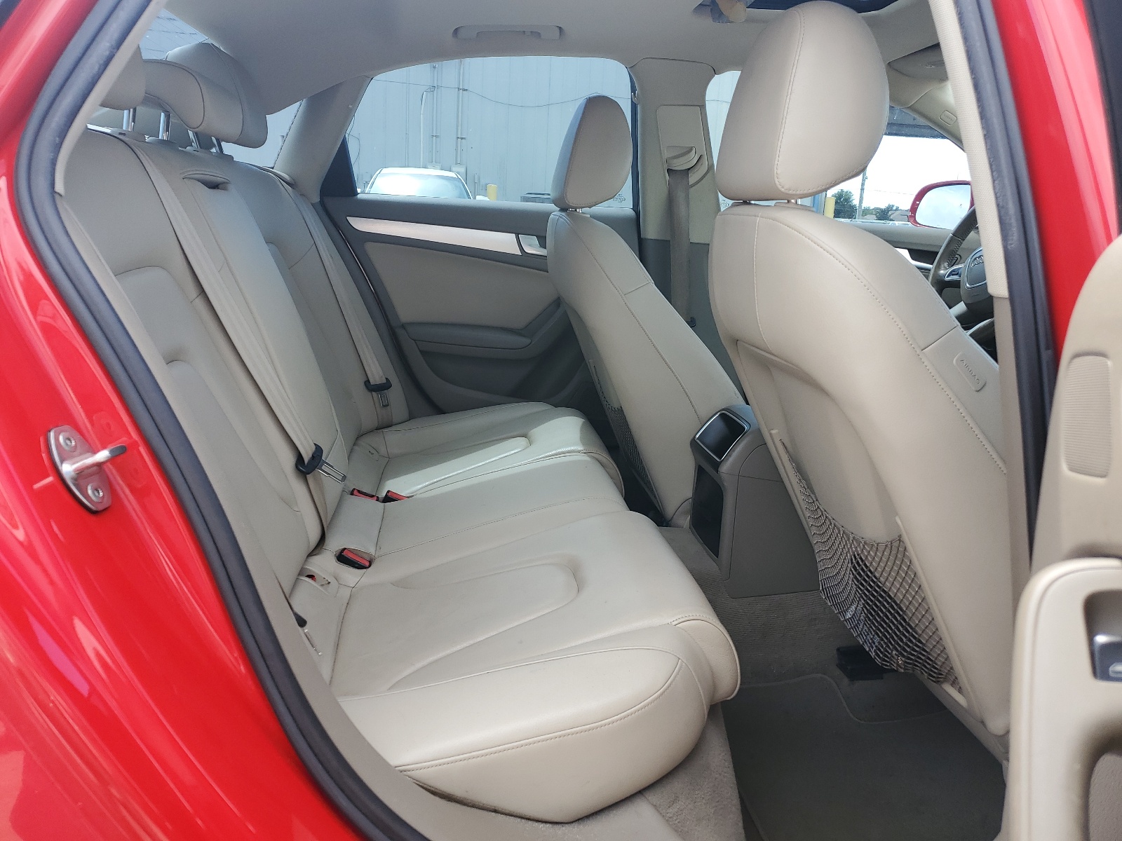 WAUAFAFL2BN044076 2011 Audi A4 Premium