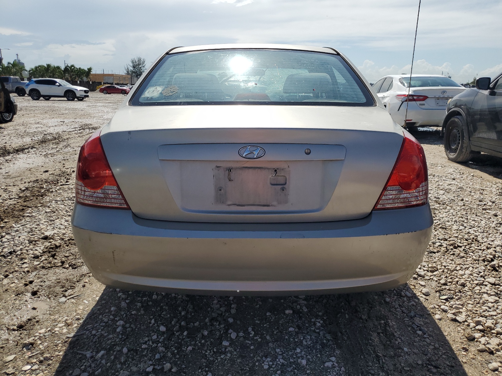 KMHDN46DX5U197761 2005 Hyundai Elantra Gls