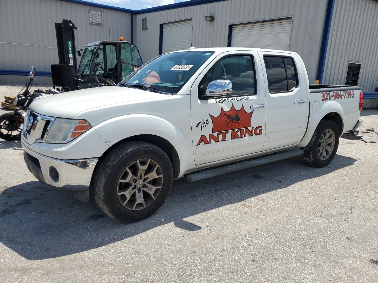 2014 Nissan Navara (Frontier) - Image 1