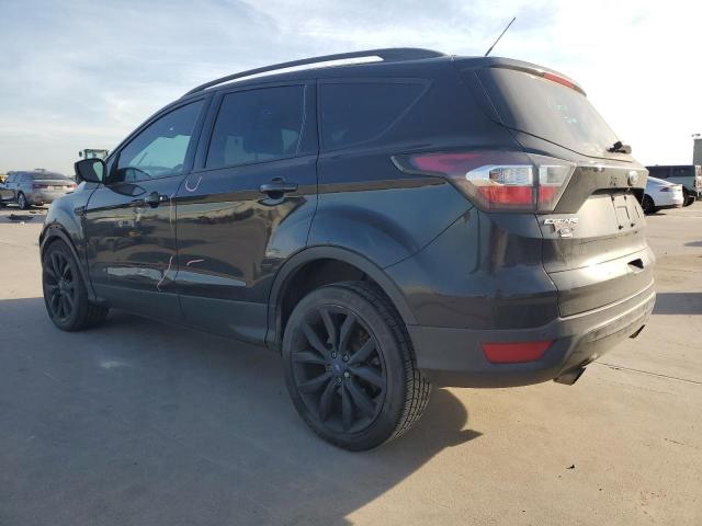  FORD ESCAPE 2017 Czarny