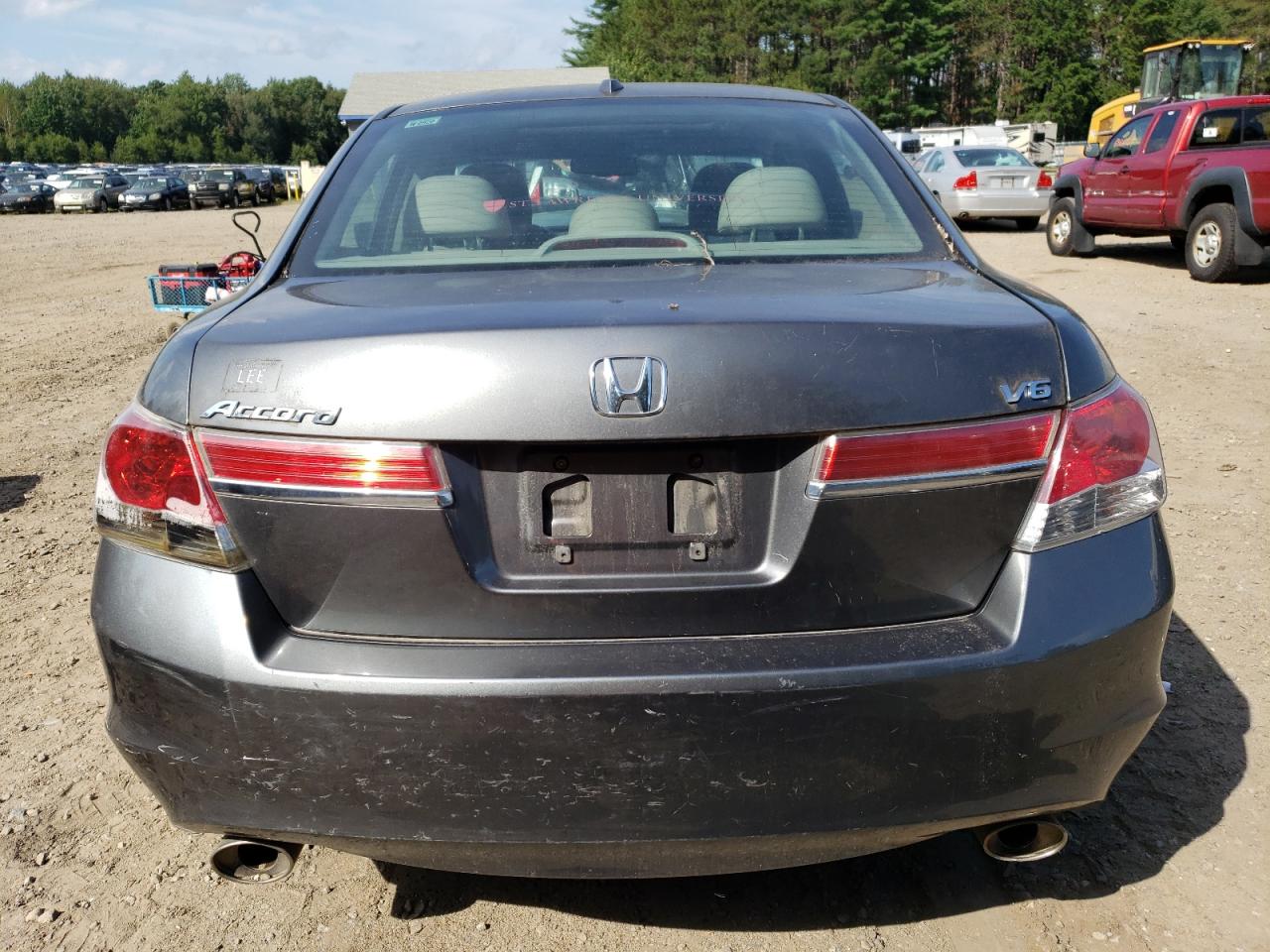 2011 Honda Accord Exl VIN: 1HGCP3F83BA018062 Lot: 69171654