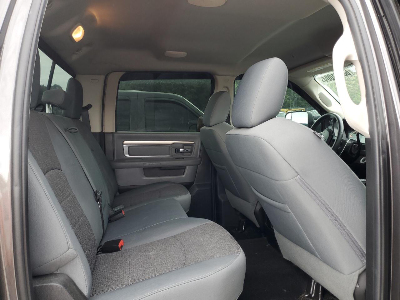 2017 Ram 2500 Slt VIN: 3C6UR5DJ5HG685764 Lot: 68151004