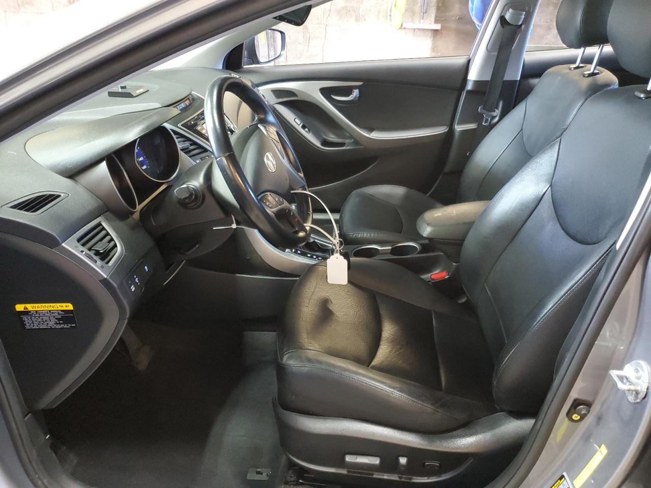 KMHDH4AE3GU522843 2016 Hyundai Elantra Se