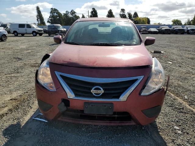  NISSAN VERSA 2019 Red