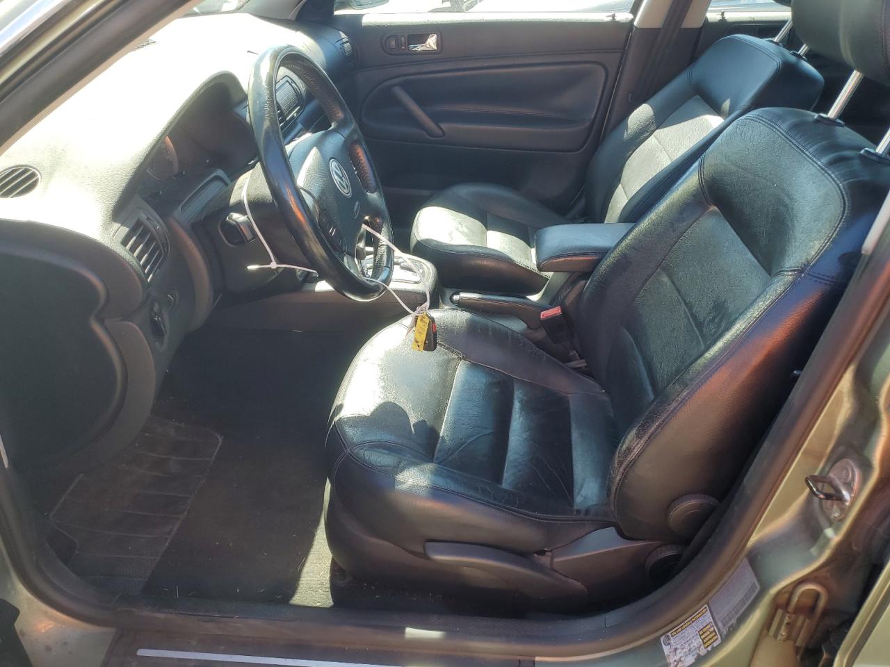 2004 Volkswagen Passat Gls VIN: WVWPD63B74P052645 Lot: 67351214