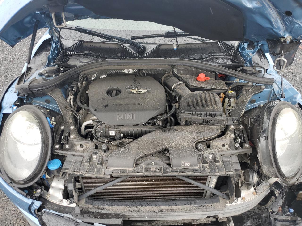 2016 Mini Cooper Clubman VIN: WMWLN5C54G2E31538 Lot: 65946284