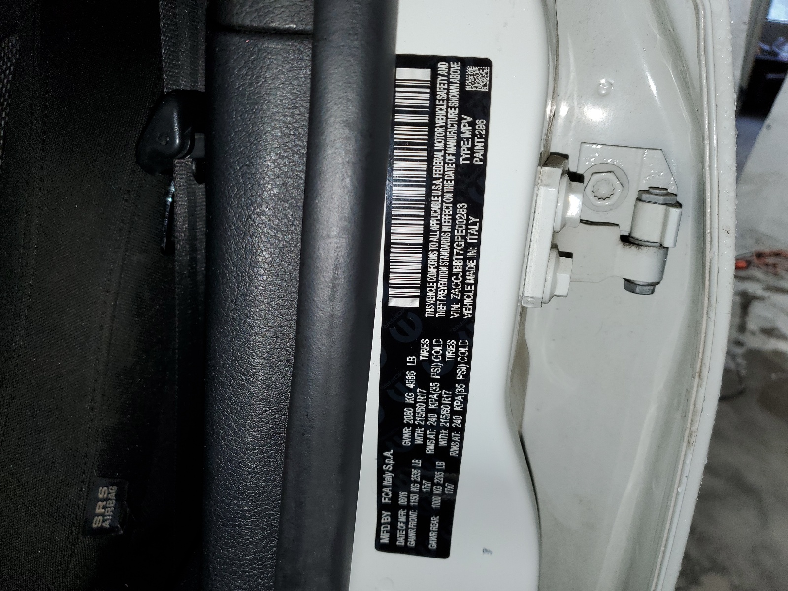 ZACCJBBT7GPE00283 2016 Jeep Renegade Latitude