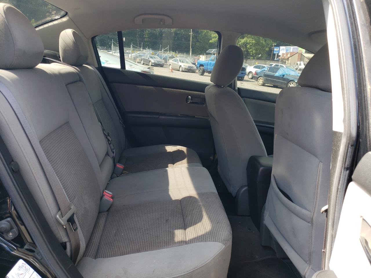 2011 Nissan Sentra 2.0 VIN: 3N1AB6APXBL693083 Lot: 67067854